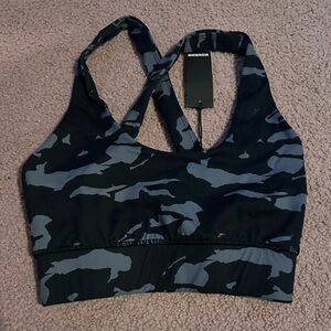 NWT Monrow Camouflage Gray Pullover Sports Bra Size XS Yoga Sporty Grey